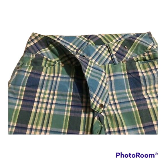 No Boundaries Stretch Plaid Capri Pants Size 7 - Picture 6 of 6